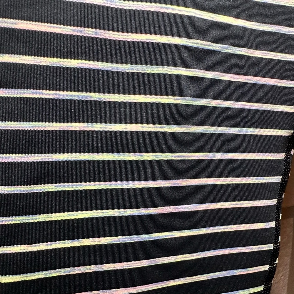 IVIVVA CROP LEGGINGS - Picture 5 of 8